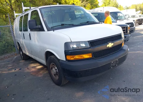 2020 Chevrolet Express Cargo Rwd 2500 Regular Wheelbase Wt from USA, damaged, VIN 1GCWGAFP2L1275206